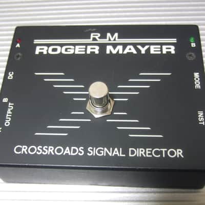 ギター Roger Mayer Crossroads Signal Director Roger Mayer Crossroads Signal Director | Reverb