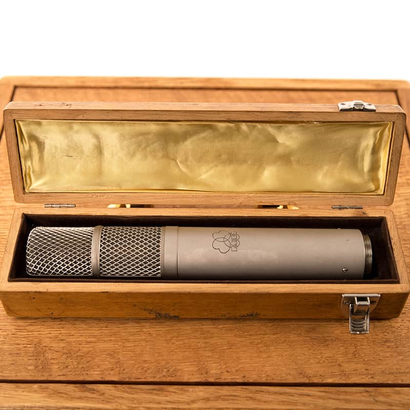 AKG C 24 Stereo Large Diaphragm Tube Condenser Microphone image 2