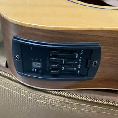 NEW! Taylor Baby Taylor BT1e Walnut Acoustic Guitar - Natural Sitka Spruce - 3lbs - Authorized Dealer - G06291 image 8