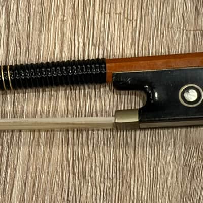 Vintage Wiedlich (Weidlich) 3/4 violin bow Early to mid 20th century image 4
