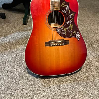 Gibson Hummingbird Standard 2015 - 2017 - Heritage Cherry Sunburst image 4