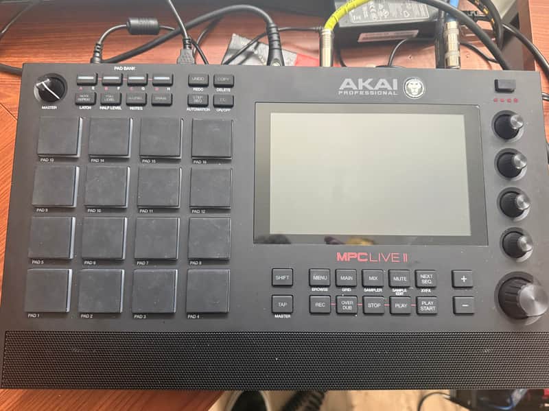 Akai MPC Live II Standalone Sampler / Sequencer 2020 - Present Black image 1