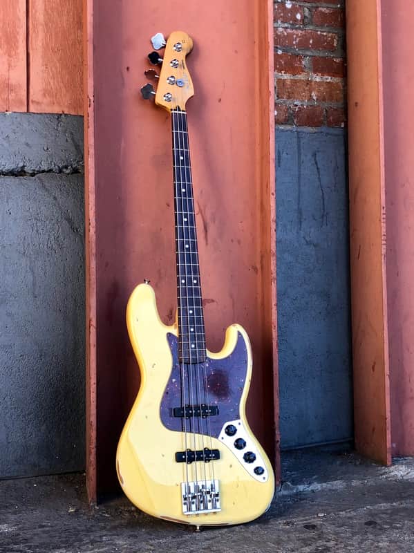 Relic Fender Jazz bass Vintage white image 1