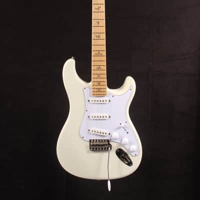 PRS Silver Sky 2021 - Frost image 1