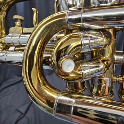 Olds Bb Cornet 1938 - Lacquered Brass w/ Nickel plating w/ original case image 10