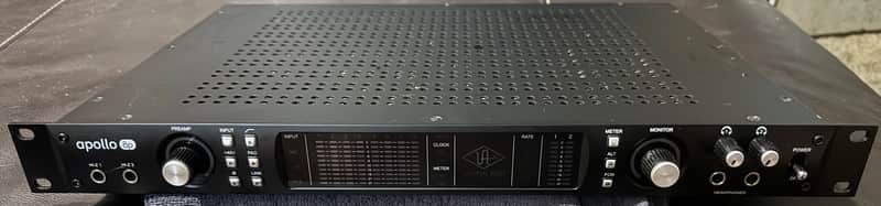 Universal Audio Apollo 8p QUAD Thunderbolt 2 Audio Interface image 1