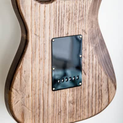Momose Momose MC2 STD NJ CHG Oil Finish 2020 image 3