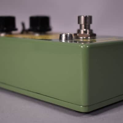 EarthQuaker Devices Plumes Small Signal Shredder Overdrive image 3