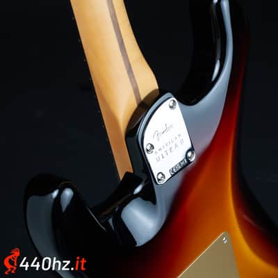 Fender American Ultra II Stratocaster Ebony Fingerboard - Ultraburst image 8
