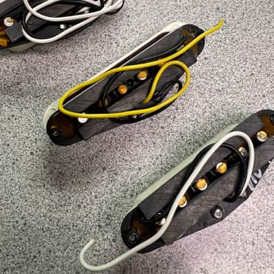 Fender Stratocaster Pickup Set 1990’s - Off White image 2