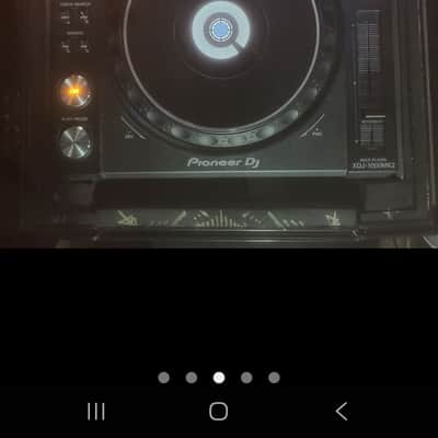 Pioneer XDJ 1000MK2 with Black hardshell flight case image 3