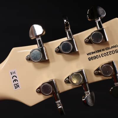 Gretsch G2210 Streamliner Junior Jet Club Vintage White 2805400505 image 3