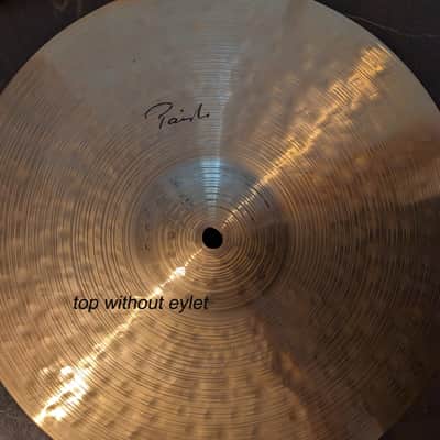 Paiste 14" Signature Traditionals Medium Light Hi-Hat Cymbals image 8