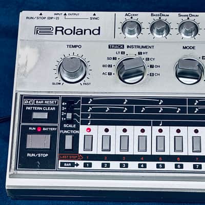 Roland TR-606 Drumatix Vintage Analog Drum Machine • Serviced • Fully Tested • Excellent • Rare Case Included image 2