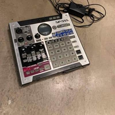 Roland SP-555 Sampler - Excellent Condition w/ 2GB CF Card image 5
