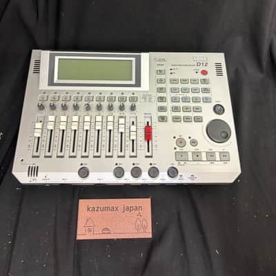 Korg D12 Digital Recording Studio 12 Track Recorder Workstation Untested