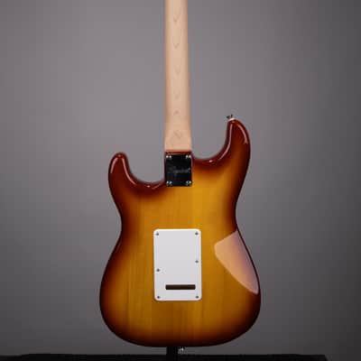 Squier Affinity Series Stratocaster FMT HSS Electric Guitar - Sienna Sunburst with Maple Fingerboard image 4