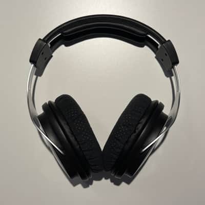 Shure SRH1540 Professional Closed Back Studio Headphones image 2