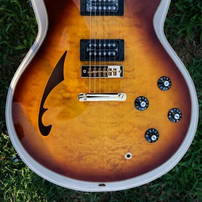 EVH SA-126 Special QM - Tobacco Sunburst EVH SA-126 Special Semi-Hollow Electric guitar - UNPLAYED in Case image 10