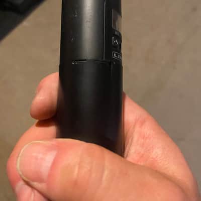 Line 6 XD-V70 Digital Wireless Microphone 2010 Black image 4
