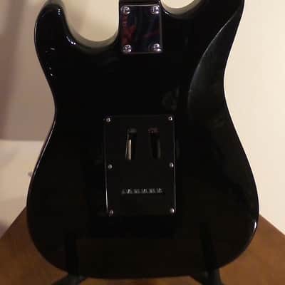 Silvertone SS-11 Strat Style Electric Guitar image 5