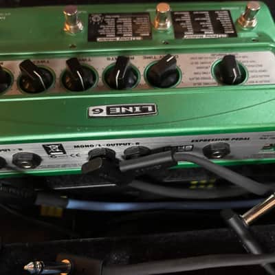 MINT WITH PSU Line 6 DL4 Delay Modeler 1999 - 2021 - Green image 3