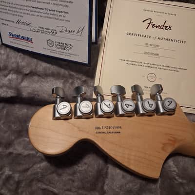 Fender American Performer Stratocaster with Rosewood Fretboard 2018 - Present - Arctic White Fender locking tuners, Seymore Duncan pickups white  pickups, pick guard, and accessories. With Fender hardshell fitted case. image 13