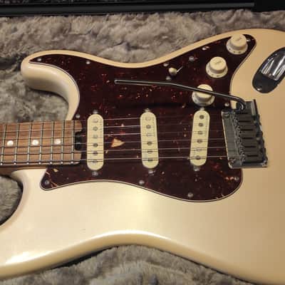 Fender stratocater 2016 - Olympic White image 12