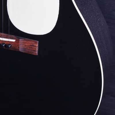 Martin 000-17E Blacksmoke Mahogany / Spruce w/ Fishman Electronics image 20