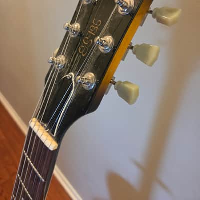 1994 Gibson ES-135 with Bigsby, Hard Case image 3