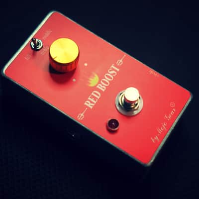 Red-Boost Effect Pedal-Treble-Booster-Rangemaster-By-Mojo-Gear-Germanium-boost-pedal image 2