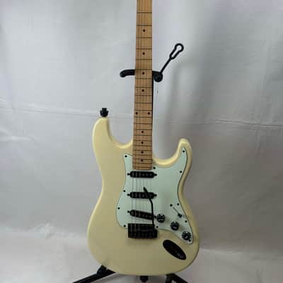 Unbranded Custom Strat Style Electric Guitar - Cream image 3
