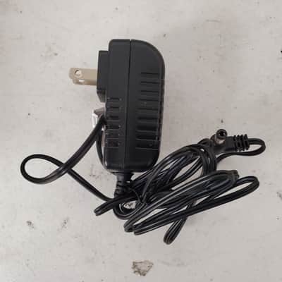 Mackie Mix8 8-Channel Non Powered Compact Mixer, Not Functioning, For Parts Only image 5