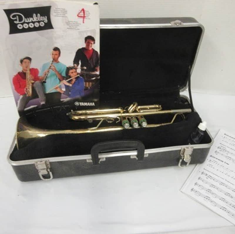 Bach Selmer Bundy Trumpet, USA,  w/ case & mouthpiece, good playing condition image 1