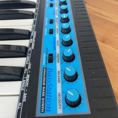 Novation Bass Station Original (1993) image 5