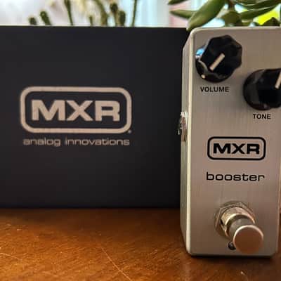 MXR M293 Booster Mini 2017 - Present - Silver image 3