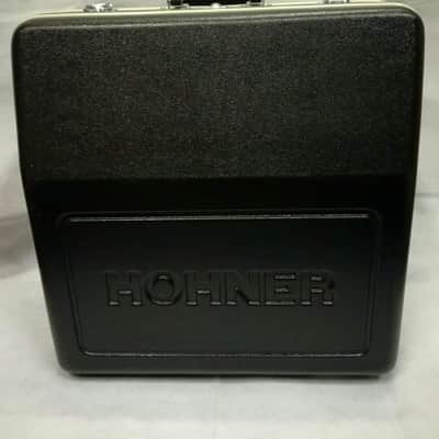 Hohner AKKORDEON Amica III 72 Design I, 34 Tasten, 72 Bässe + original KOFFER mit TROLLEY  weiß image 10