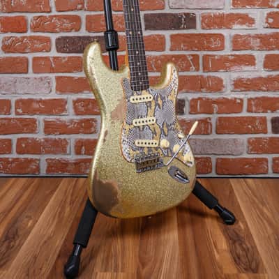 Fender Custom Shop W25 1962 Stratocaster Heavy Relic Gold Sparkle Boos Leather Custom Pickguard 2025 w/OHSC image 3
