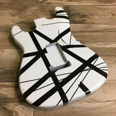 Made to Order - FRANCHIN Mercury guitar body EVH REPLICA Relic Aged Black/White 100% Nitro Lacquer Alder Stratocaster-Strat-S-Style Made in Italy image 3