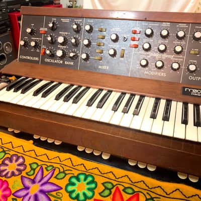 Synthesizer Moog Model D 1973 Walnut Mint image 1