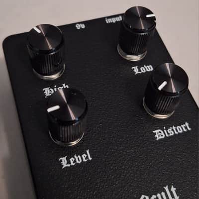 Hm-2 cult Warlord 2025 - Black image 2