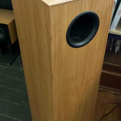 Beautiful Paradigm Monitor 9 v5 Audiophile Loudspeakers Excellent Condition image 15