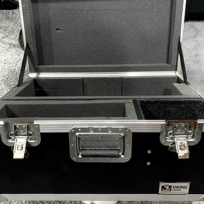 Viking Cases Amp head and Pedal Board Flight Case / Road Case image 4
