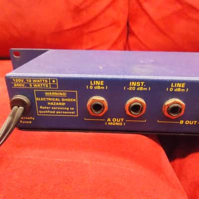 Tube Works RT-924 Blue Tube II 2 Chan Tube Pre-Amp image 10
