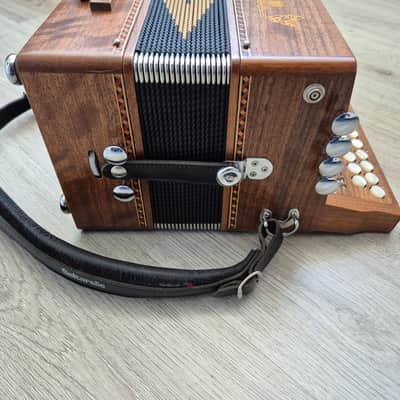 Saltarelle Tara C#/D Diatonic Button Accordion image 5