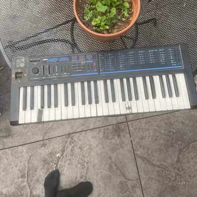 Korg Poly-800 MKII 1980s - Black (PARTS or REPAIR) image 1