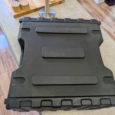 Gator G-PRO-6U-19 Roto Molded 6U Rack Case 2010s - Black image 4