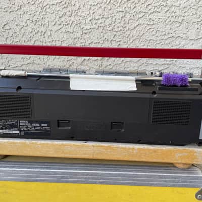 Vintage Sharp  QT-77 Stereo Cassette Boombox  80s - Red image 11