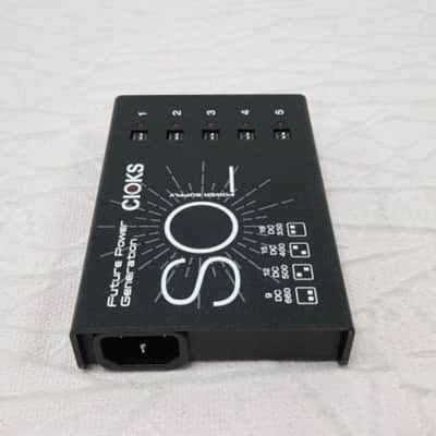 CIOKS SOL Future Power Generation Multi-Outlet Power Supply w/ Cioks Grip 2.0 -EU Plug- image 4