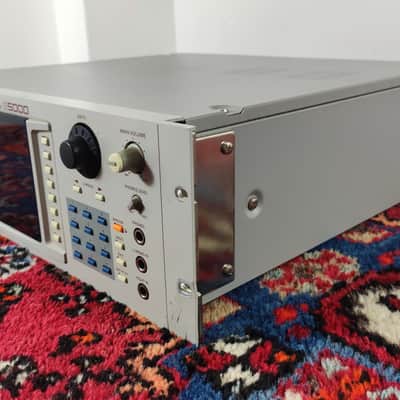 Akai S5000 MIDI Stereo Digital Sampler 1998 - White image 6